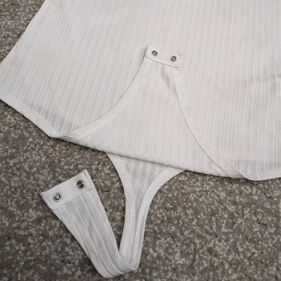(2/$25) SWS ribbed bodysuit spaghetti strap white - Picture 5 of 12